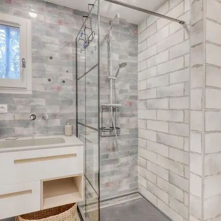 Appartement Magnificent Newly Renovated Close To & Swimming Pool