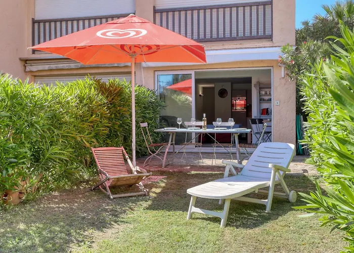 Magnificent Newly Renovated Close To & Swimming Pool * Le Lavandou