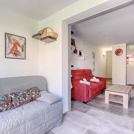 公寓 Magnificent Newly Renovated Close To & Swimming Pool 勒拉旺杜